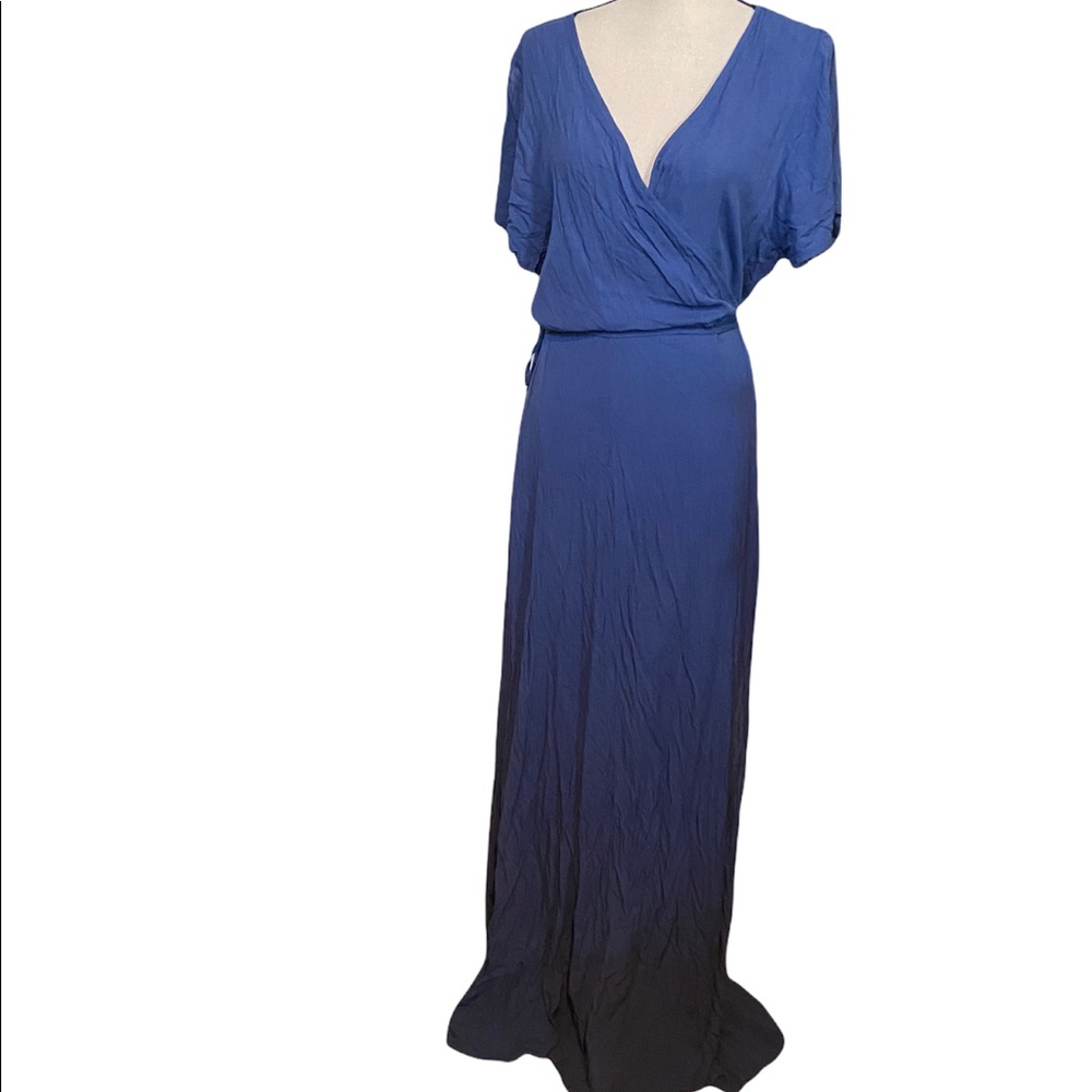 NWT Lulu’s heart of marigold denim blue wrap maxi dress size XL.